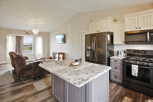 3209 W 2300 N, Clinton, UT 84015 — photo 6