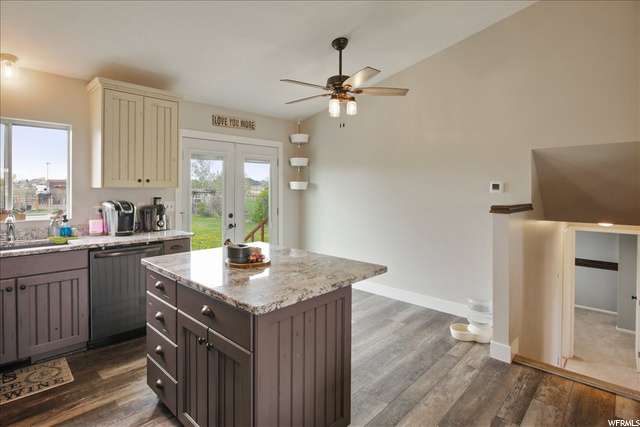 3209 W 2300 N, Clinton, UT 84015 — photo 7