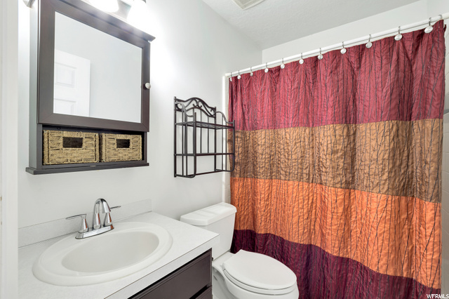 2374 N 1075 E, Layton, UT 84040 — photo 11