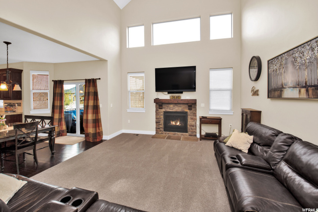 Main Level Great Room & Fireplace