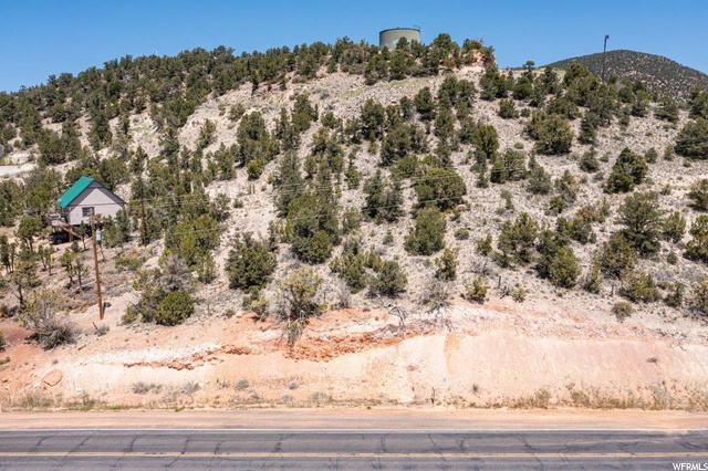 22 E Red Hill Rd #22, Central, UT 84722 — photo 5