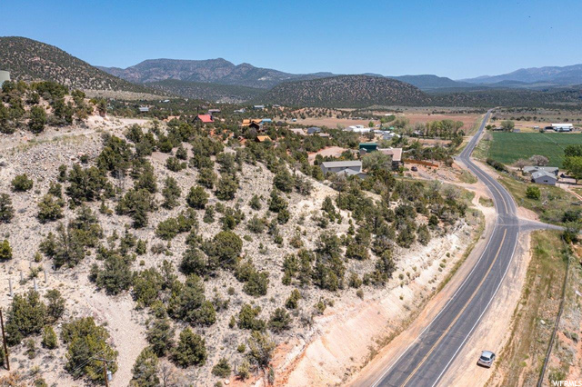 22 E Red Hill Rd #22, Central, UT 84722 — photo 8