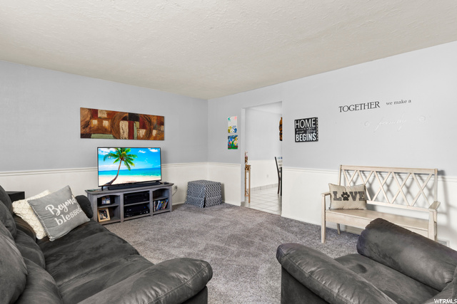730 N Barlow St, Clearfield, UT 84015 — photo 4