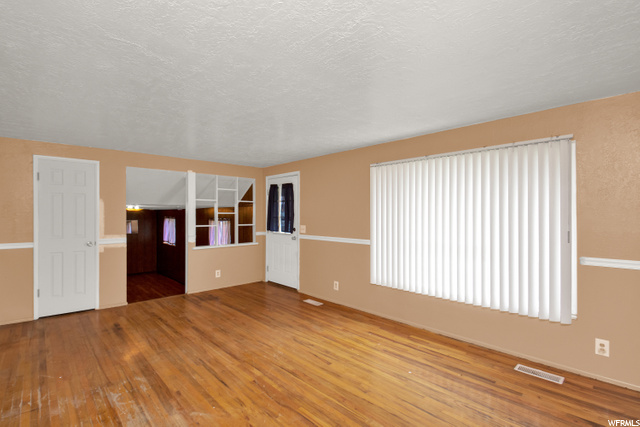 447 N Spurlock W, Layton, UT 84041 — photo 6