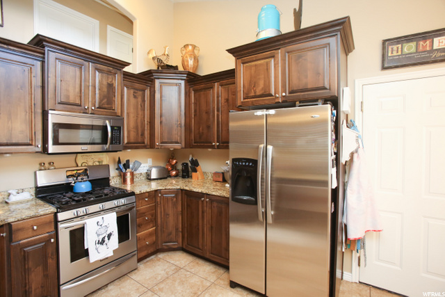 5403 S Vista Dr., Roy, UT 84067 — photo 8