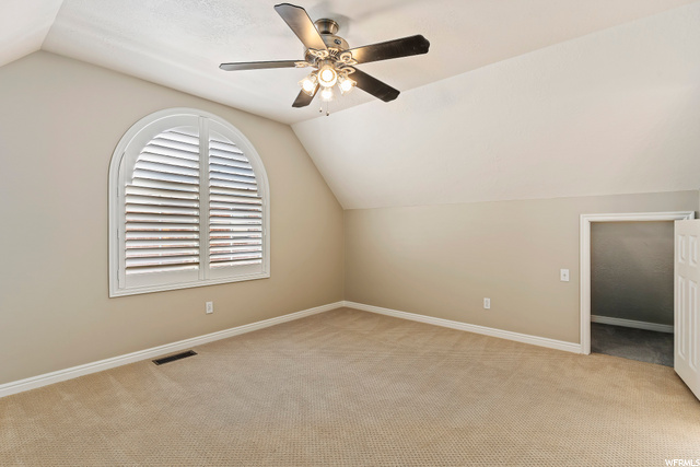 2nd Upstairs bedroom