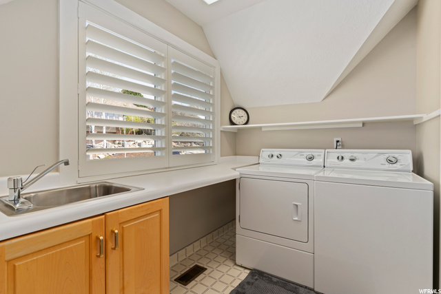 Laundry upstairs
