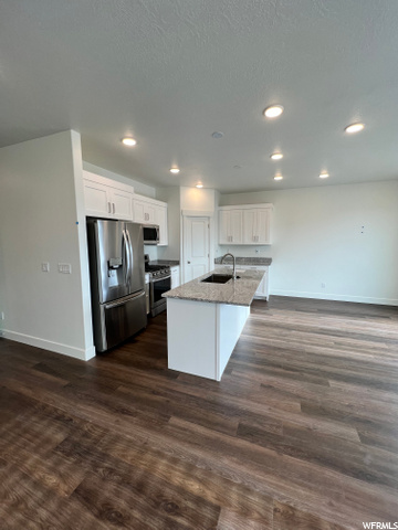 570 S 655 E, Hyrum, UT 84319 — photo 4