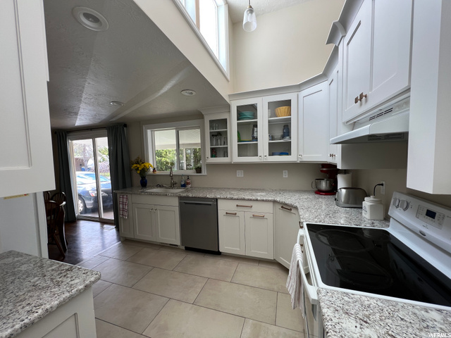 351 E 500 N, Kaysville, UT 84037 — photo 11