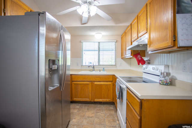 4618 S 3850 W, Roy, UT 84067 — photo 2