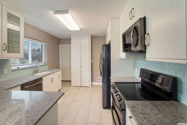 54 S 400 E, Bountiful, UT 84010 — photo 3