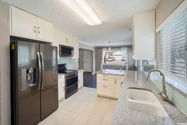 54 S 400 E, Bountiful, UT 84010 — photo 2