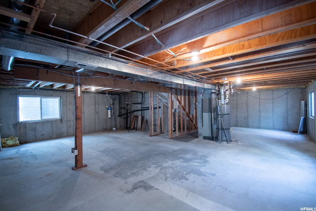 8428 S 300 E, Sandy, UT 84070 — photo 12