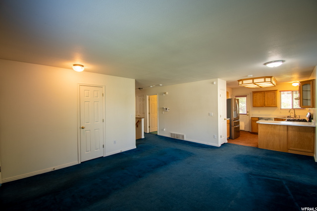 8428 S 300 E, Sandy, UT 84070 — photo 6