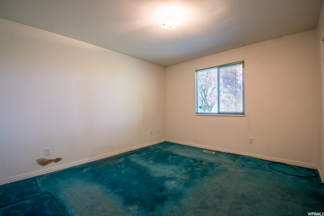 8428 S 300 E, Sandy, UT 84070 — photo 9