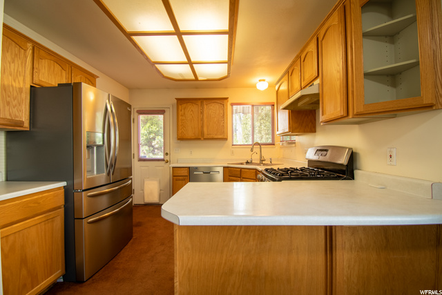 8428 S 300 E, Sandy, UT 84070 — photo 3