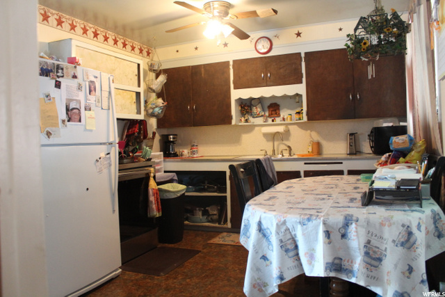 8829 S 40 E, Sandy, UT 84070 — photo 6