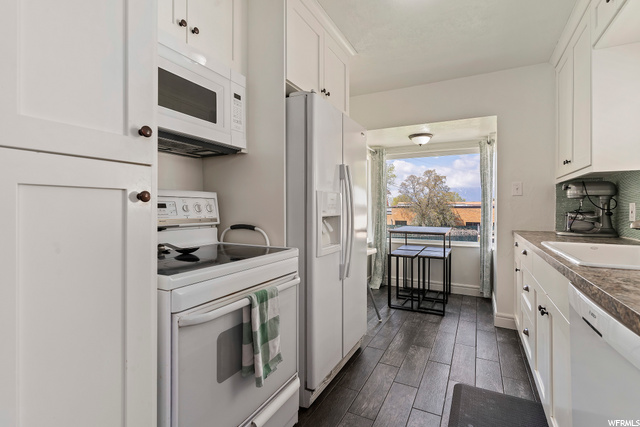 920 Bel Mar Dr, Ogden, UT 84403 — photo 9
