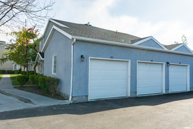 123 Penhurst Pl, Logan, UT 84341 — photo 6