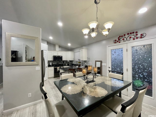 dining/kitchen / privacy french door