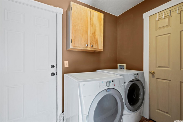 laundry on Main