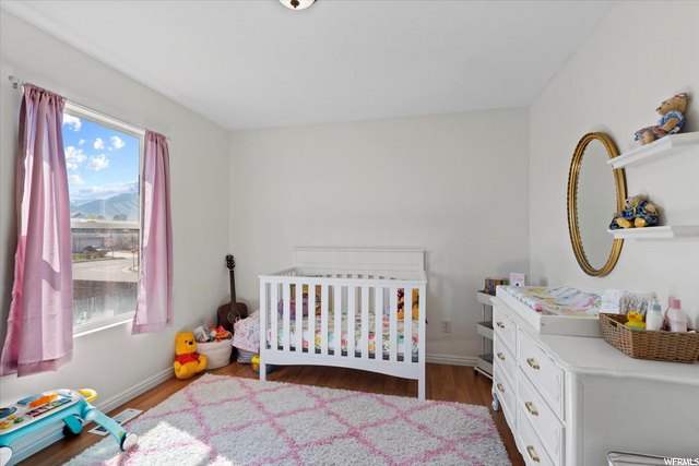 Bedroom (2)
