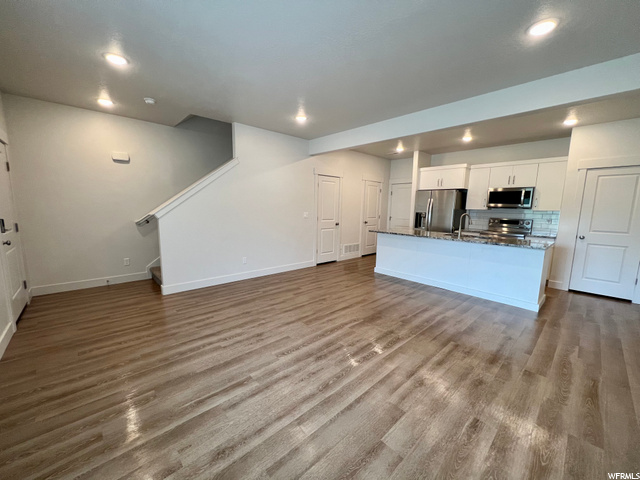 421 S 1580 E, Hyrum, UT 84319 — photo 8