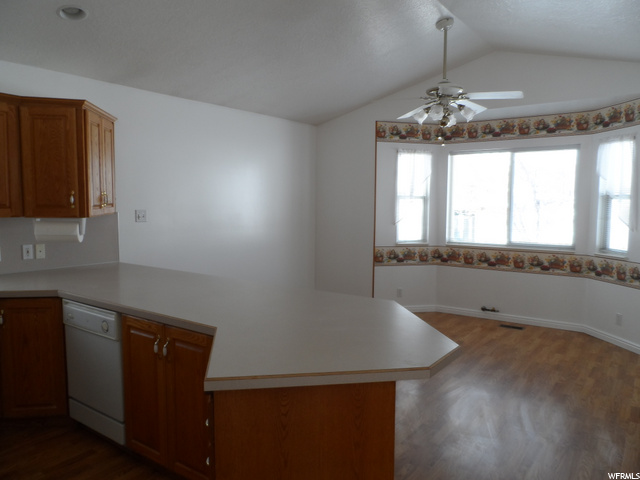 895 E Main St, Wellsville, UT 84339 — photo 9