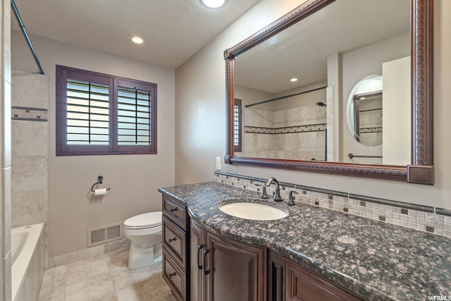 2088 N 450 W, Sunset, UT 84015 — photo 4