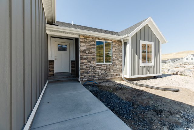 645 N 800 E, Hyde Park, UT 84318 — photo 2