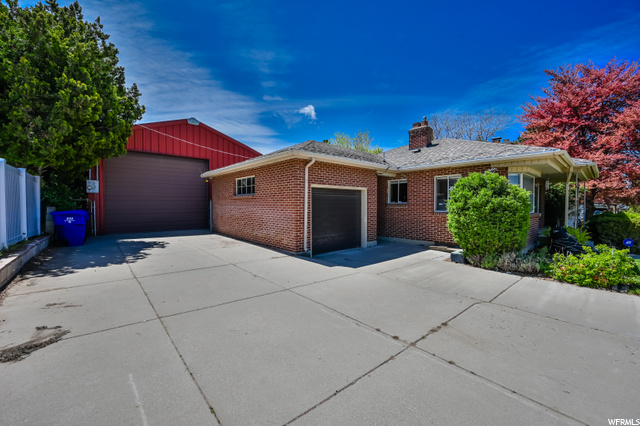 151 W Wicker Ln S, Bountiful, UT 84010 — photo 2