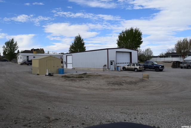 345 W Mill Rd, Ferron, UT 84523 — photo 10