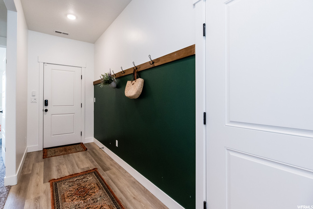 525 S 720 E, Hyrum, UT 84319 — photo 4