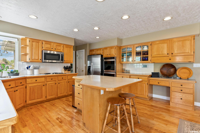 Main floor kitchen