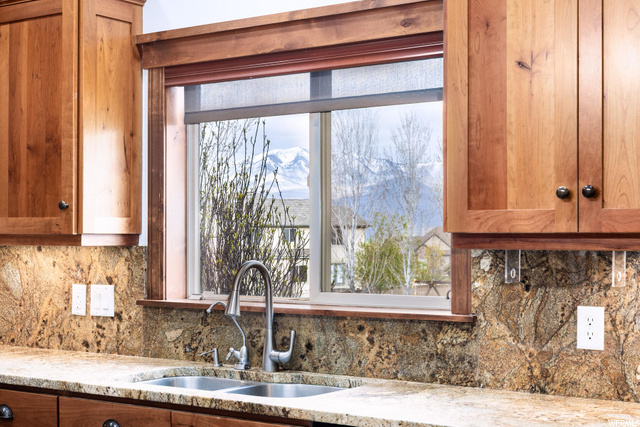 864 S Cornerstone Ln E, Heber City, UT 84032 — photo 12