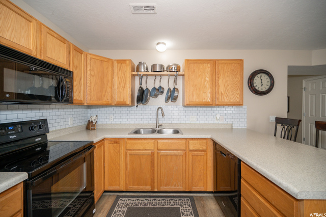 Kitchen 2
