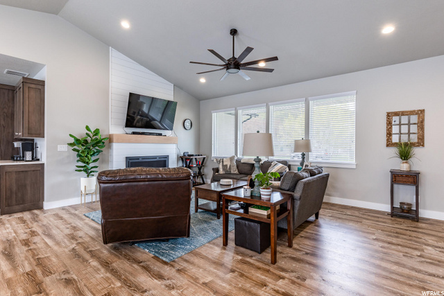 117 S 200 W, Henefer, UT 84033 — photo 4