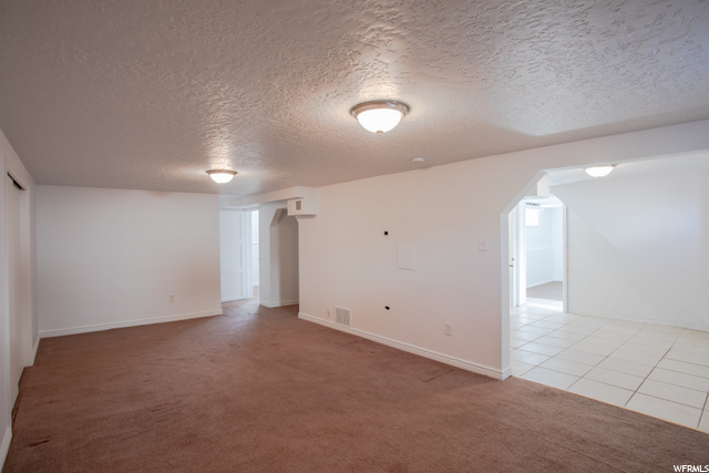 68 S Lakeview Dr, Clearfield, UT 84015 — photo 12
