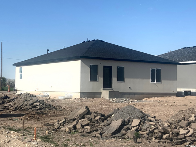 296 W 400 N, Smithfield, UT 84335 — photo 4