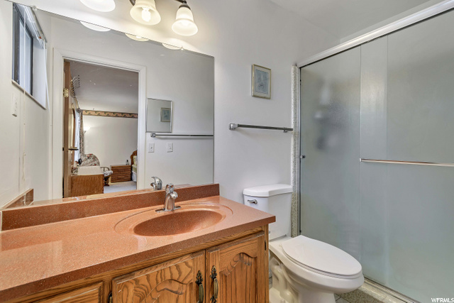 3/4 Bathroom On Top Level