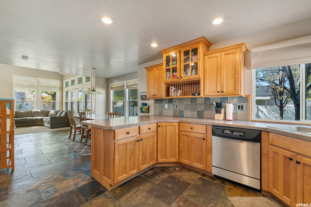 1464 W 2375 S, Syracuse, UT 84075 — photo 9