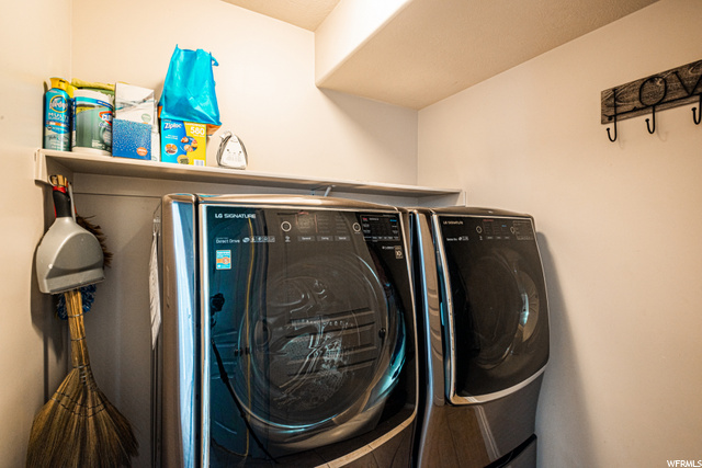 Laundry - Main Floor