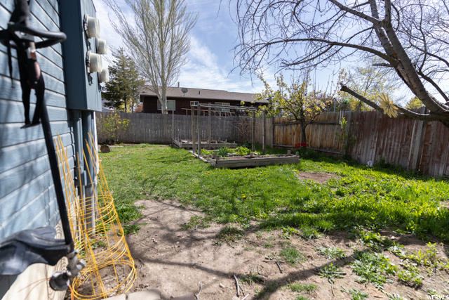 368 E 2700 N, Logan, UT 84341 — photo 7