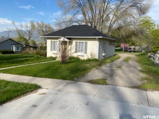 70 N Center St, Hyrum, UT 84319 — photo 4