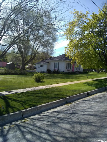 70 N Center St, Hyrum, UT 84319 — photo 3