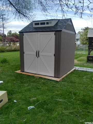 70 N Center St, Hyrum, UT 84319 — photo 9