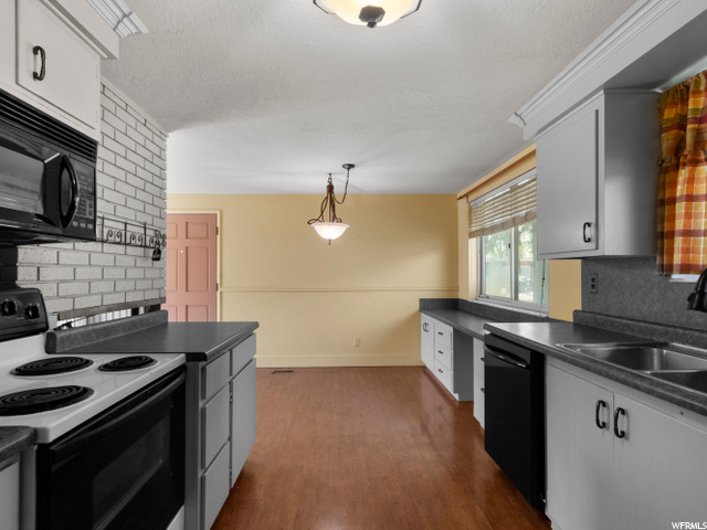 Kitchen/dining