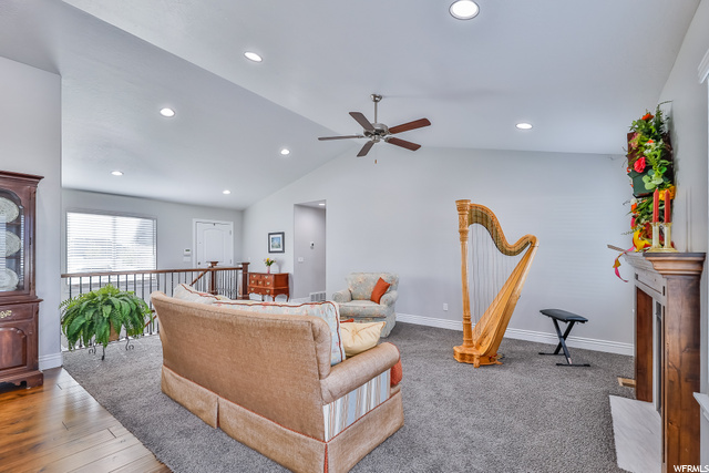 Great Room with Vaulted Ceiling