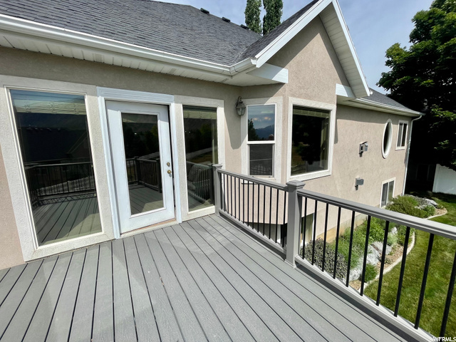 Windows with tint to reduce heat