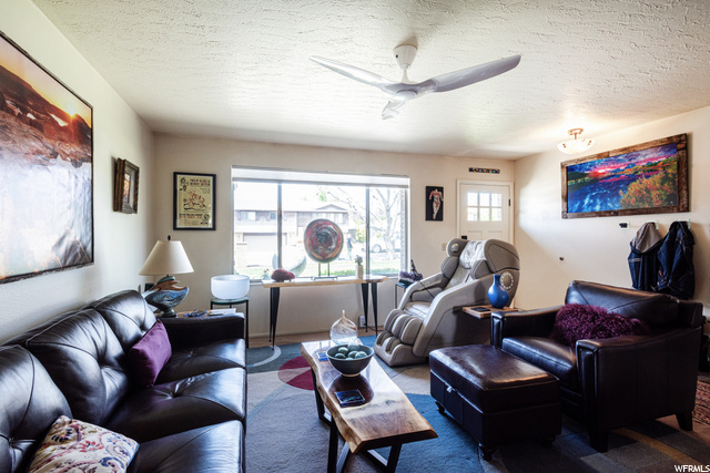 446 E Kittridge St, Midvale, UT 84047 — photo 3